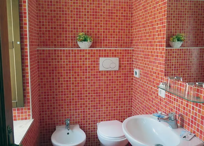 Prato Rosso Guest house 3*