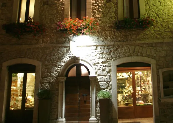 Prato Rosso Pescasseroli